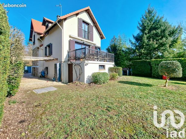 Propriété 6 pièces 137 m²