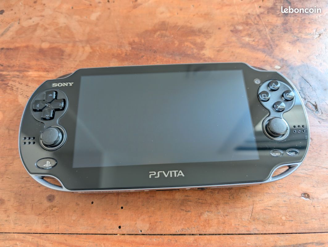 PS Vita OLED (image 3)