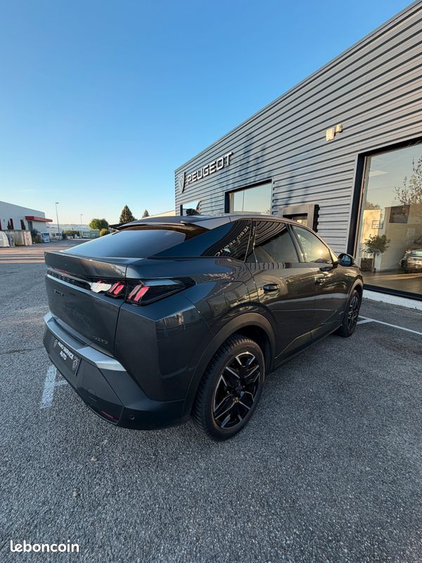 New 3008 Allure MHEV, 1.2 turbo 145 chevaux essence / électrique, 57000 kilomètres (image 4)