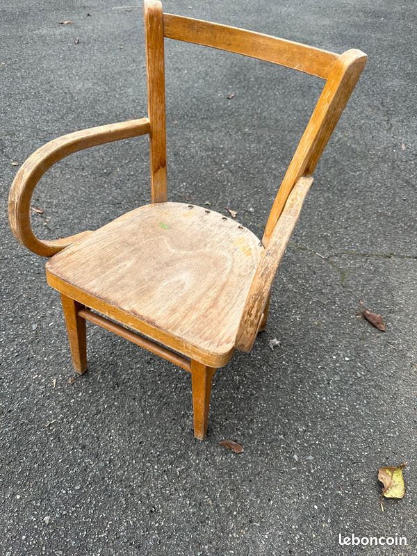Chaise enfant ancienne (image 2)