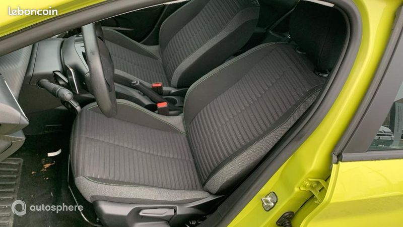 Peugeot 208 1.2 Hybrid 100ch Active e-DCS6 (image 12)