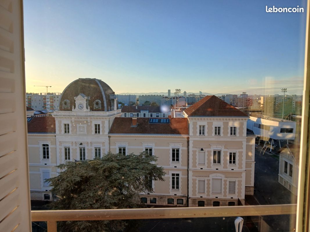 Appartement 2 pièces 48 m² · à Villeurbanne · 48 m² · 841 €/mois