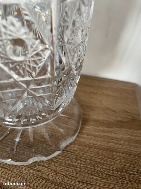 Vase en verre ancien (image 3)