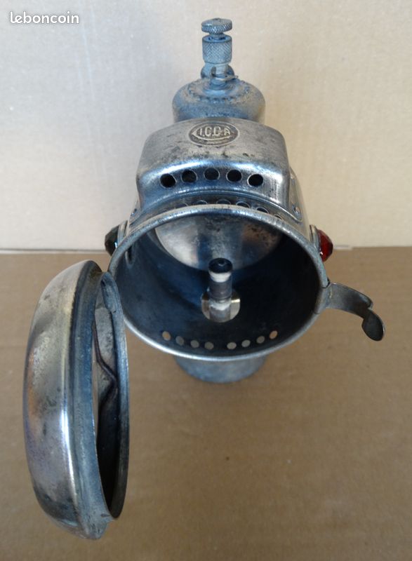 Ancienne Lampe à Vélo Carbure CICCA - Lanterne Métal 16 Cm - Bon état