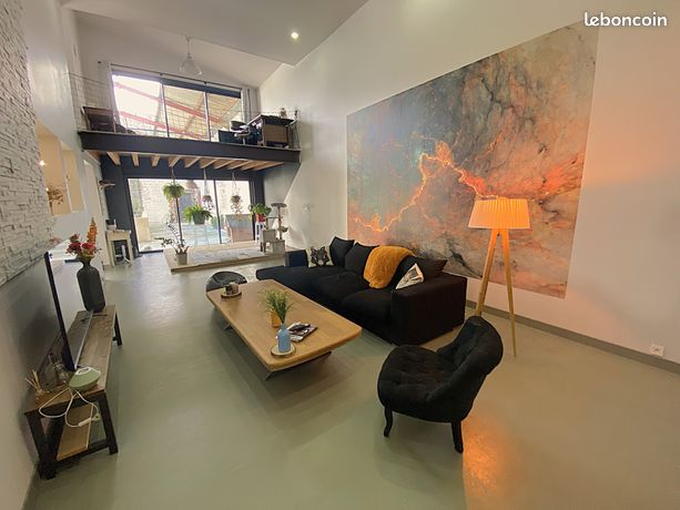 Maison 10 pièces 267 m²