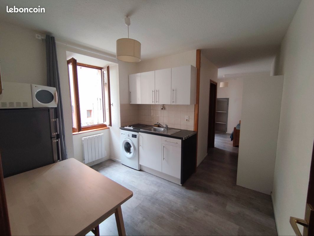 Appartement 1 pièce 21 m² · à Embrun · 21 m² · 420 €/mois