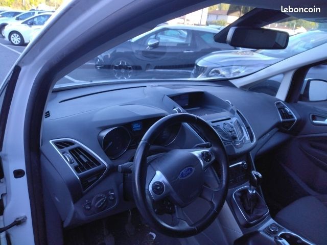 Ford GRAND C-MAX 1.0 SCTI 125CH ECOBOOST STOP&START TITANIUM (image 10)
