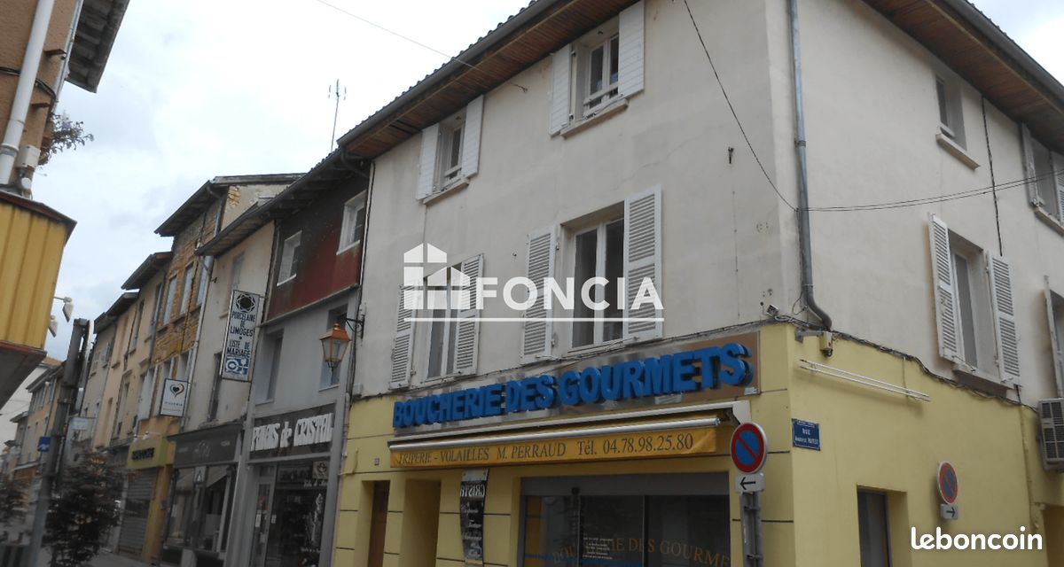 Appartement 3 pièces 52 m² · à Neuville-sur-Saône · 52 m² · 710 €