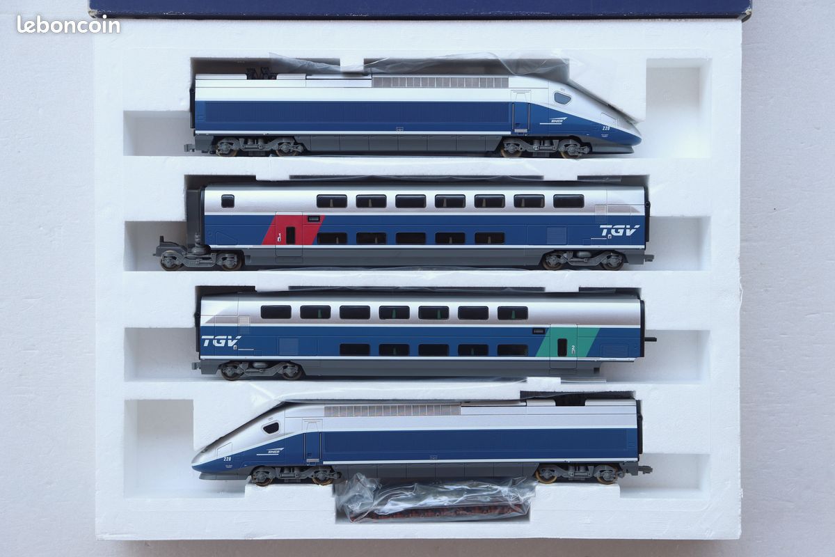 Coffret rame TGV Duplex 220 Lima Collection SNCF échelle HO (image 1)