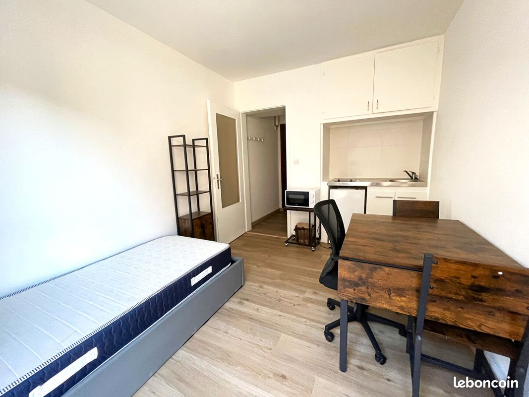 Appartement 1 pièce 15 m² · à Strasbourg · 15 m² · 650 €