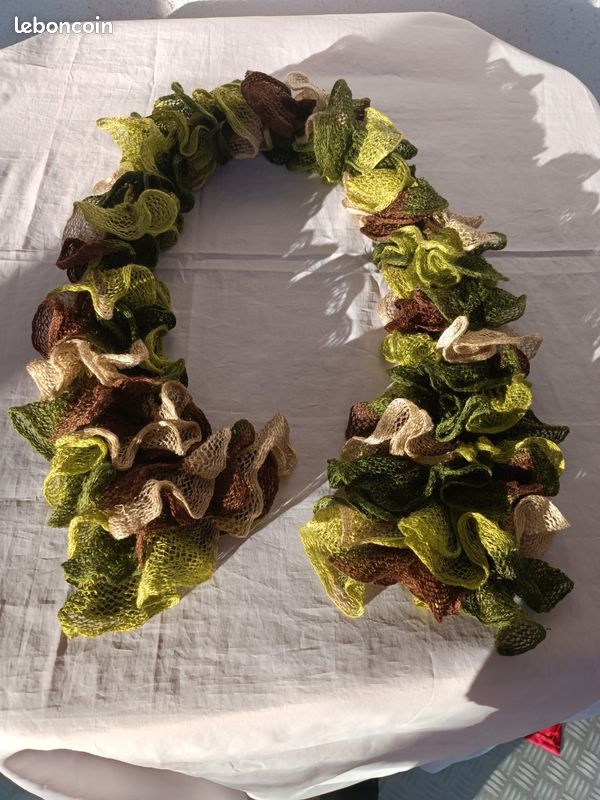 Écharpe froufrous (image 2)