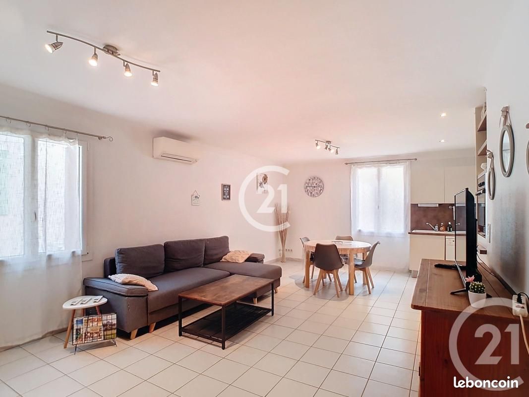 Appartement 2 pièces 54 m² · à Mouriès · 54 m² · 770 €