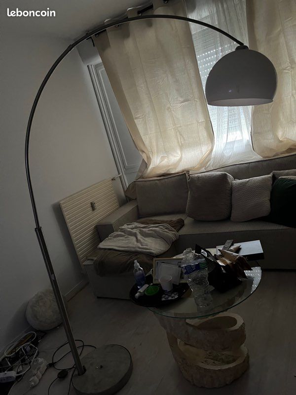 Lumière sur pieds (image 3)