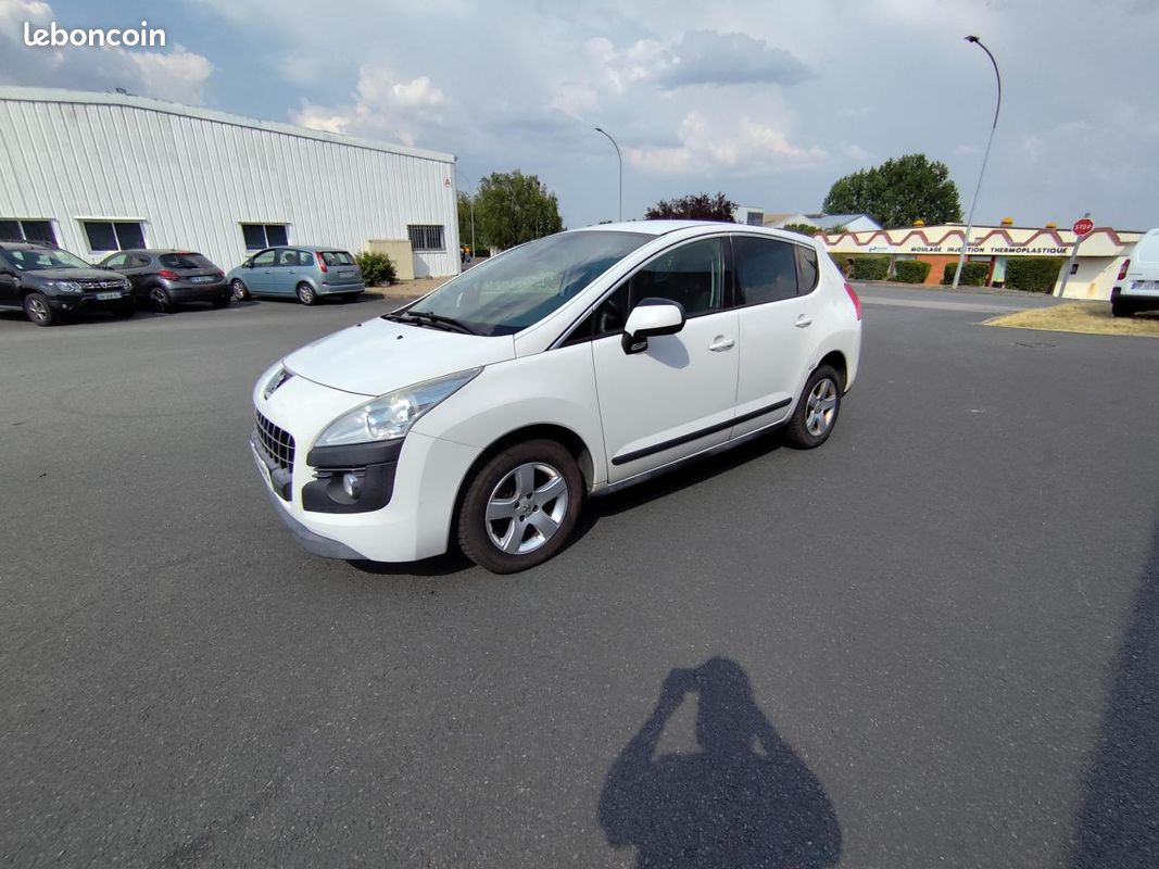 PEUGEOT 3008 1.6 e-HDi FAP - 115 - BV MP6 Business Pack PHASE 1 (image 1)