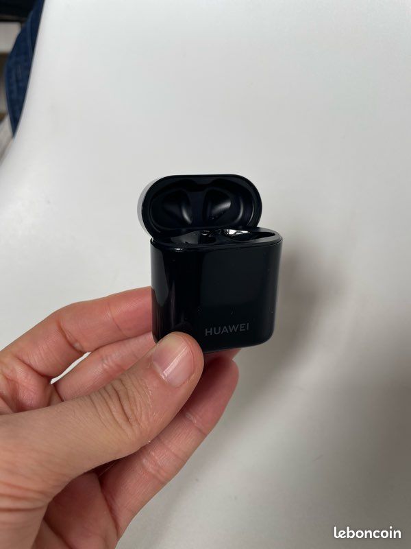 Huawei FreeBuds 2 Pro (image 3)