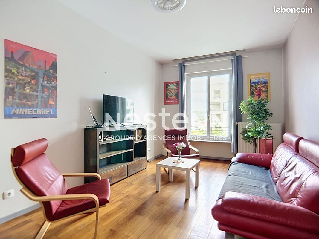 Appartement 3 pièces 70 m² · à Sathonay-Camp · 70 m² · 935 €