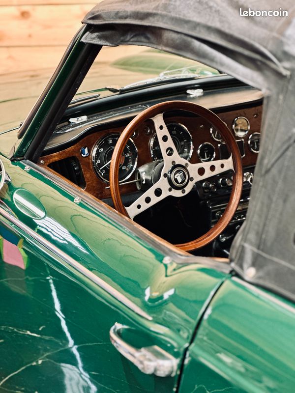 Triumph tr4a airs (image 7)