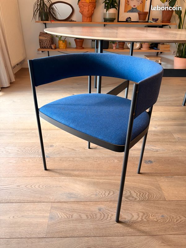 Living Divani – Table Notes + 6 chaises Era (image 5)
