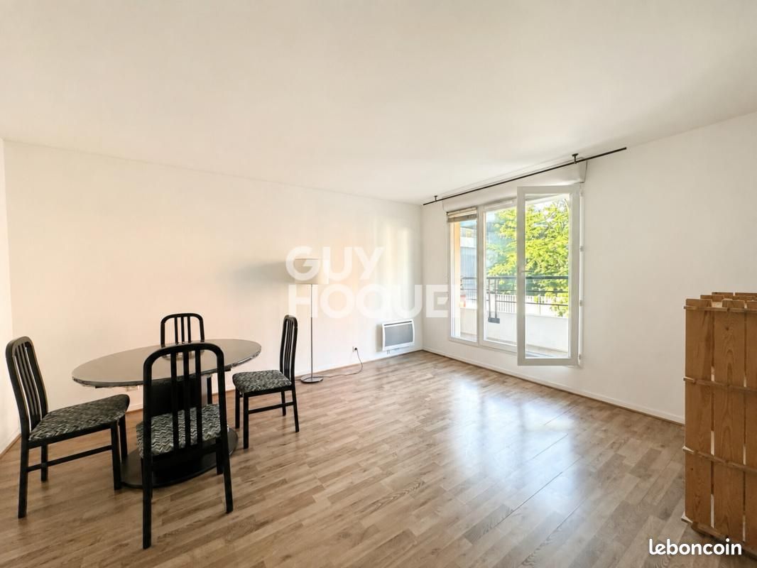 Appartement 2 pièces 42 m² · à Asnières-sur-Seine · 42 m² · 1 045 €