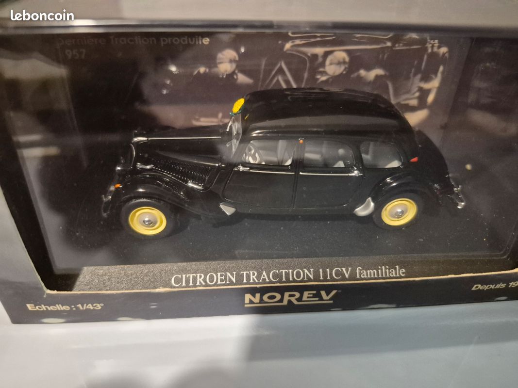 CITROEN TRACTION 22CV Vert NOREV 1:43 de reference 152002
