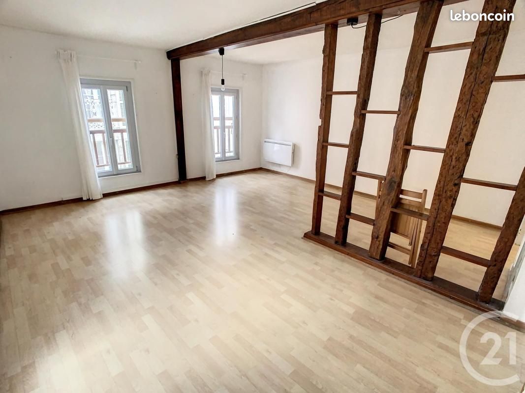 Appartement 3 pièces 78 m² · à Saint-Girons · 78 m² · 646 €/mois