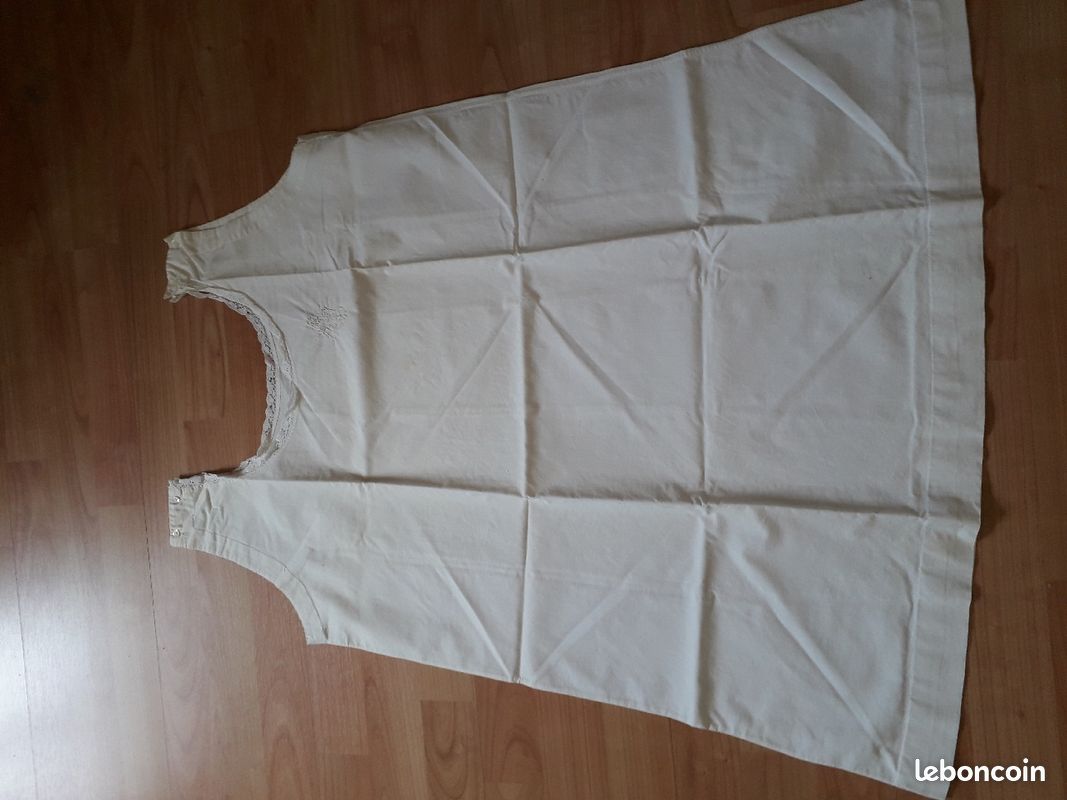 Chemise de nuit ancienne (image 2)