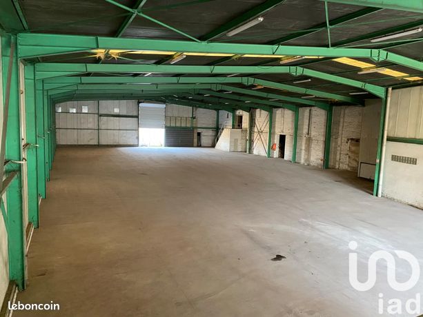 Immeuble 1350 m² MARLES LES MINES