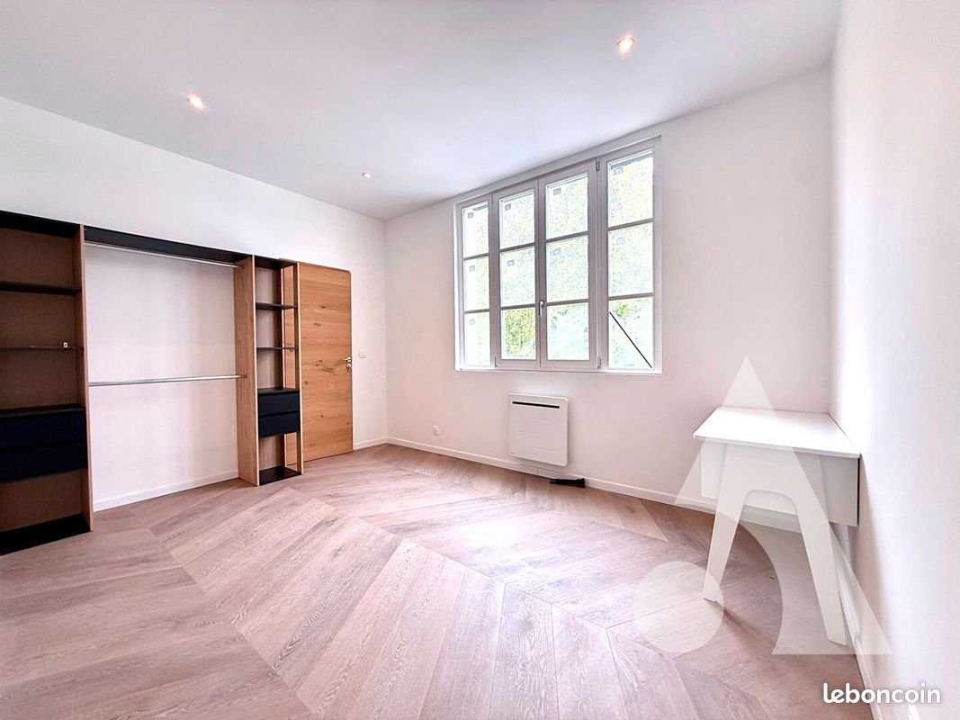Appartement 1 pièce 16 m² · à Compiègne · 16 m² · 520 €