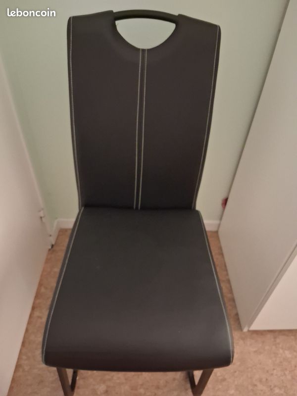 Chaises de salle a manger (image 1)