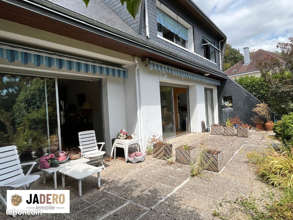 Maison 5 pièces 133 m² · à Le Mesnil-Esnard · 133 m² · 309 000 €
