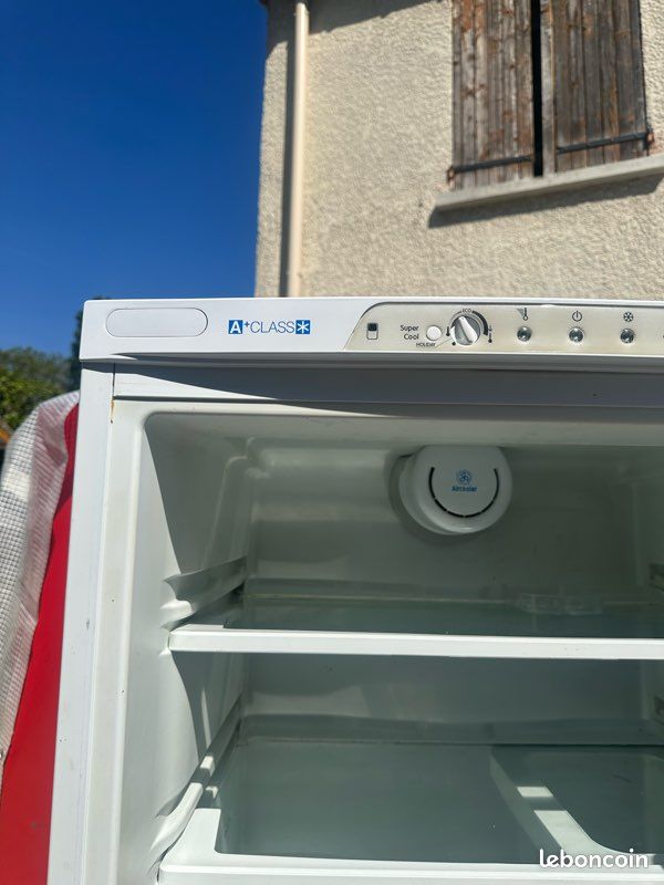 Réfrigérateur congélateur indesit (image 6)