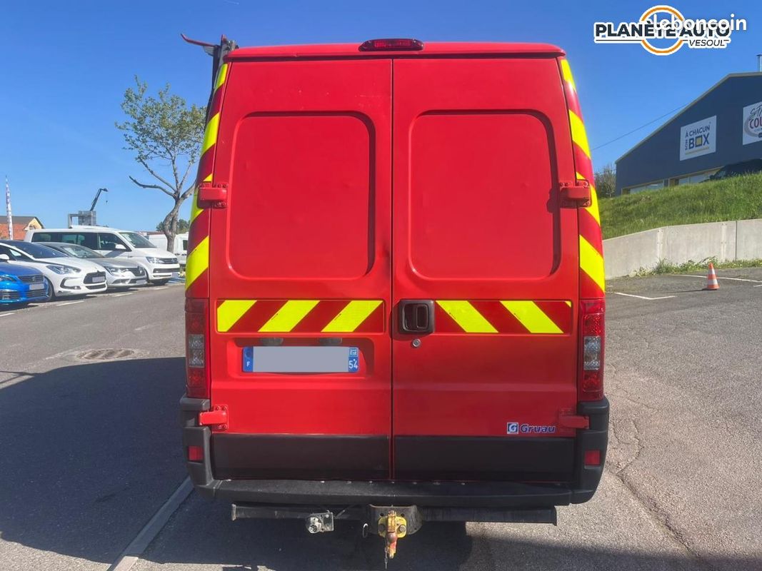 CITROEN JUMPER 2.2 HDi II CLUB ENTREPRISE - 7 Places -Attelage (image 14)