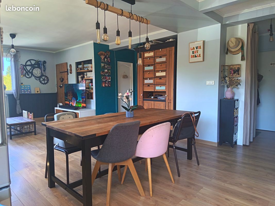 Appartement 3 pièces 64 m² · à Saint-Étienne · 64 m² · 89 000 €