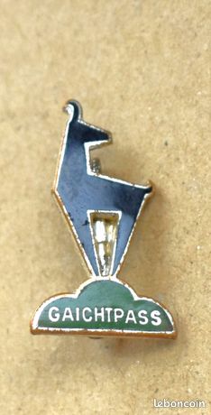 Insigne Broche Vintage SCO Ski Club O (Obernai ?), Ski, Montagne, Lettres MP