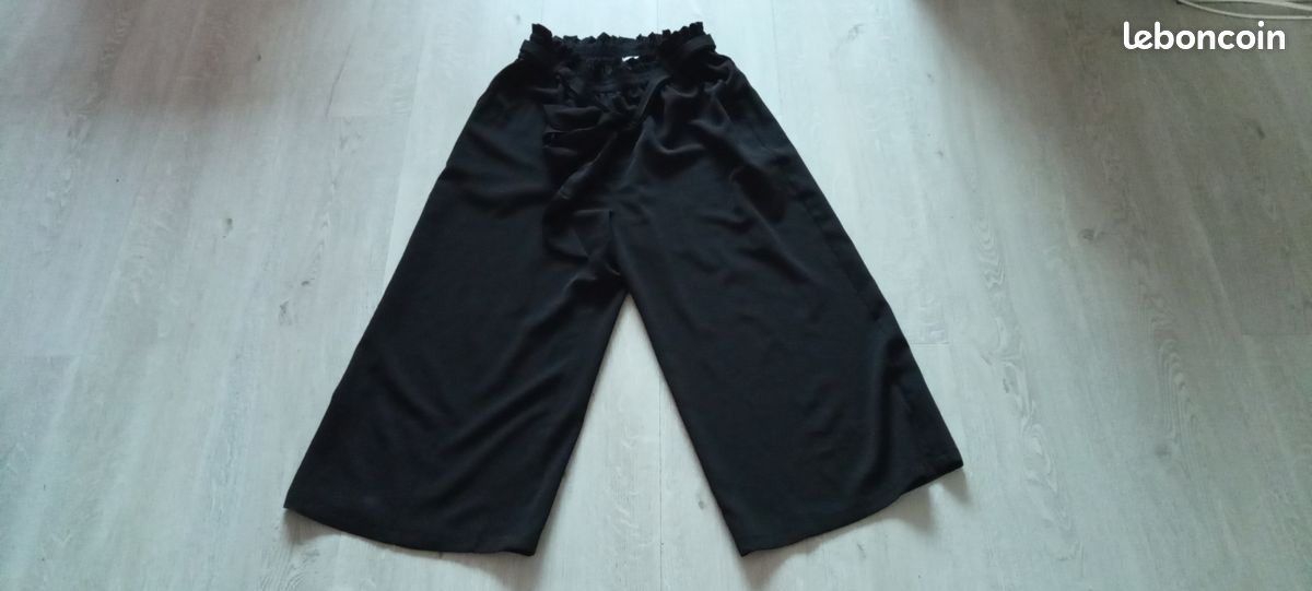 Pantacourt Noir Femme Alain Manoukian - Taille 42 - Coton Et Lin - Occasion Très Bon état