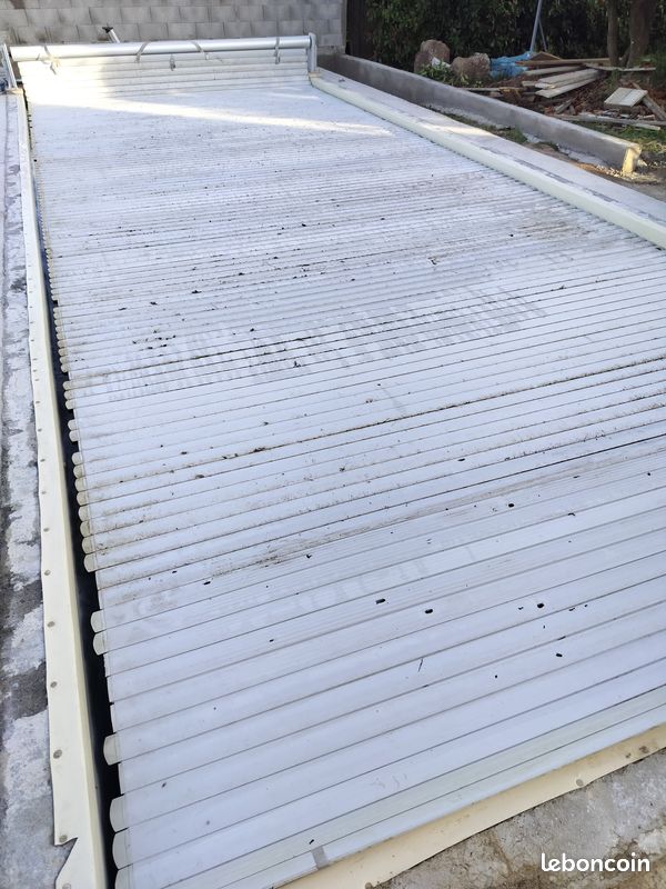 Volet roulant hors sol pour piscine 10x4m (image 2)