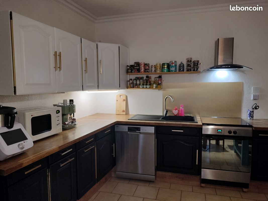 Appartement 4 pièces 70 m² · à Toulon · 70 m² · 1 050 €/mois