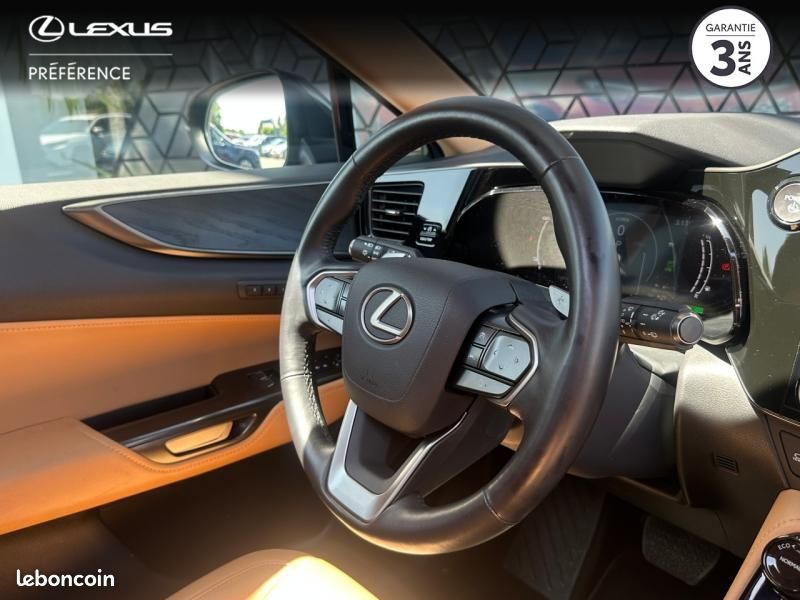 Lexus NX 450h+ Executive 4WD (image 8)