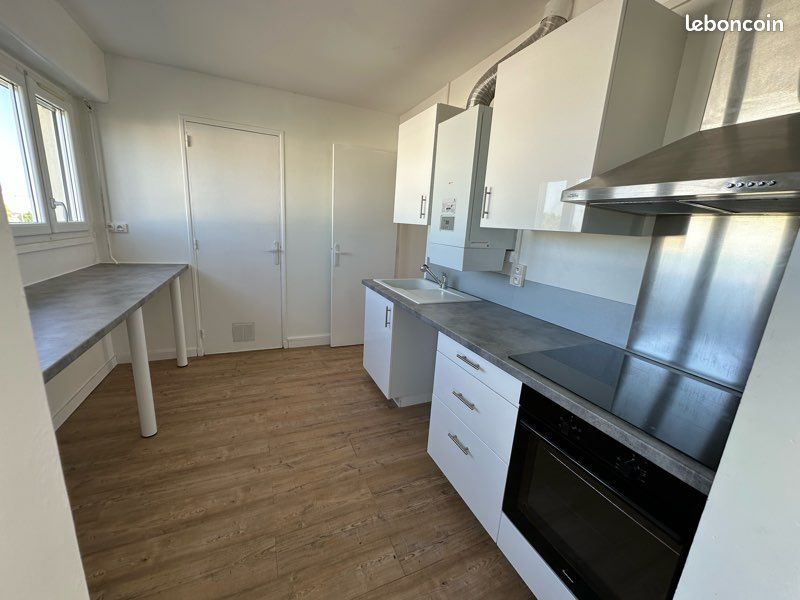 Appartement a louer saint-jean-de-la-ruelle - 3 pièce(s) - 70 m2 - Surfyn