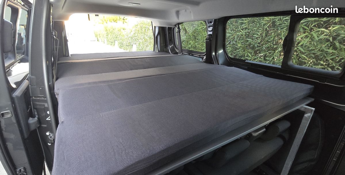 NOUVEAU Citroën JUMPY COMBI PAS DE MALUS NEUF Gris Titane 5/7