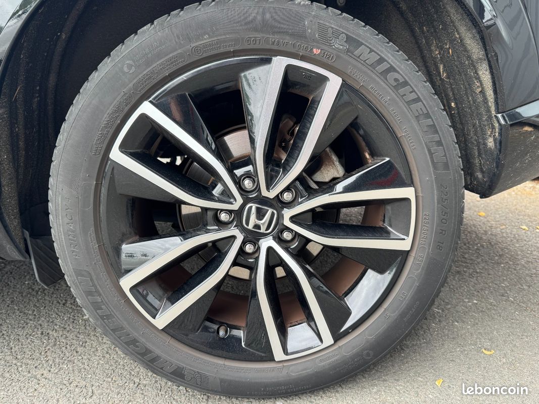 HONDA HR-V E:HEV 1.5 i-MMD Advance ENTRETIEN COMPLET HONDA/ CAMERA DE RECUL/ SIEGES ET VOLANT CHAUFFANTS/ APPLE CAR P (image 29)