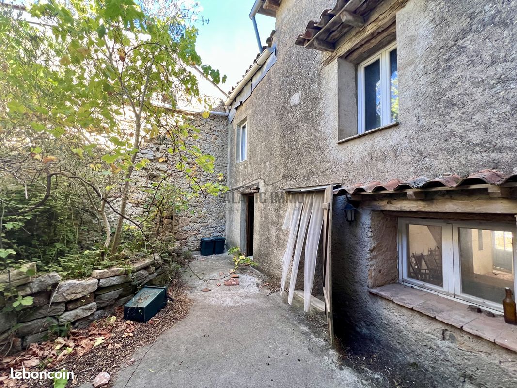 Maison 4 pièces 88 m² · à Mouthoumet · 88 m² · 97 000 €