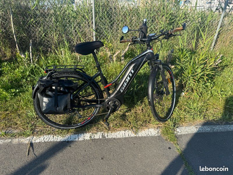 Vend vélo assistance électrique de marque GIANT E+2 de 2018WSAT