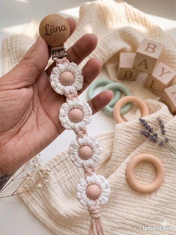 Attache tétine personnalisée prénom bébé garçon | Attache sucette bois et tissu | Cadeau naissance personnalisé | accessoires bebe fait main