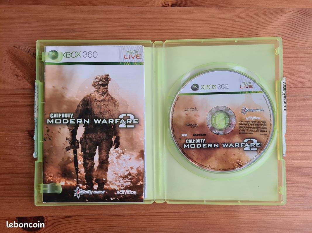 Xbox 360 Complète Avec Call Of Duty Modern Warfare 2 - Bon état, Sortie 2004