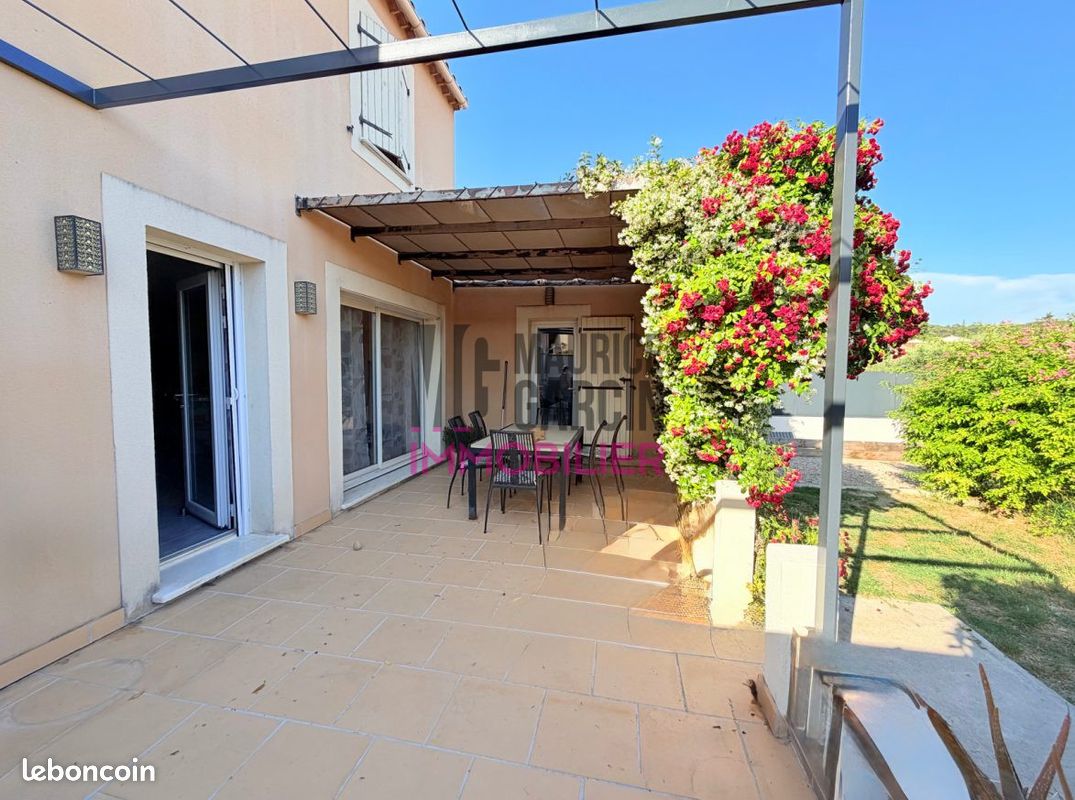 Maison 5 pièces 117 m² · à Châteaurenard · 117 m² · 367 500 €