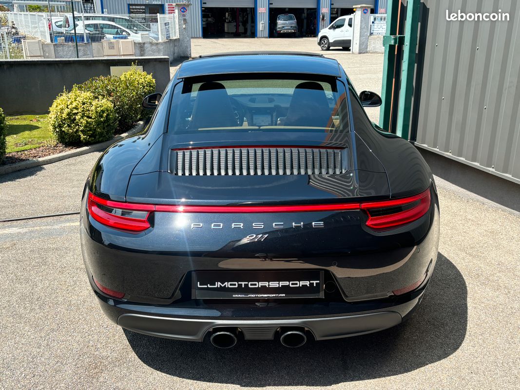Porsche 911 991.2 Carrera 4 (image 5)