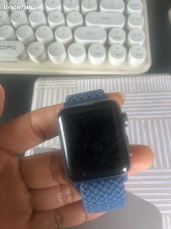 Apple Watch (image 2)