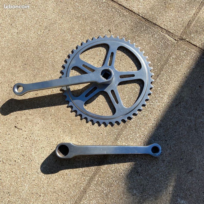 Plateau pédalier vélo vintage 46 dents (2 bras) (image 2)