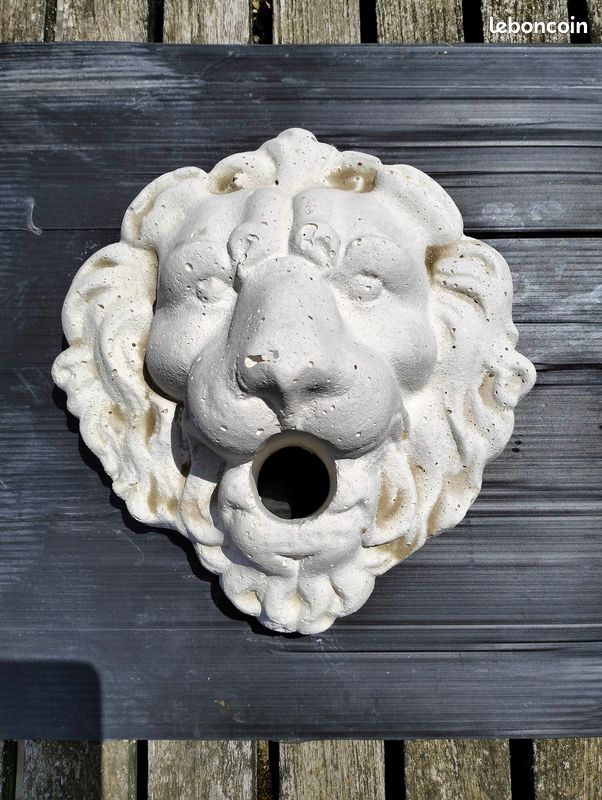 Gargouille tête de Lion pour fontaine (image 1)